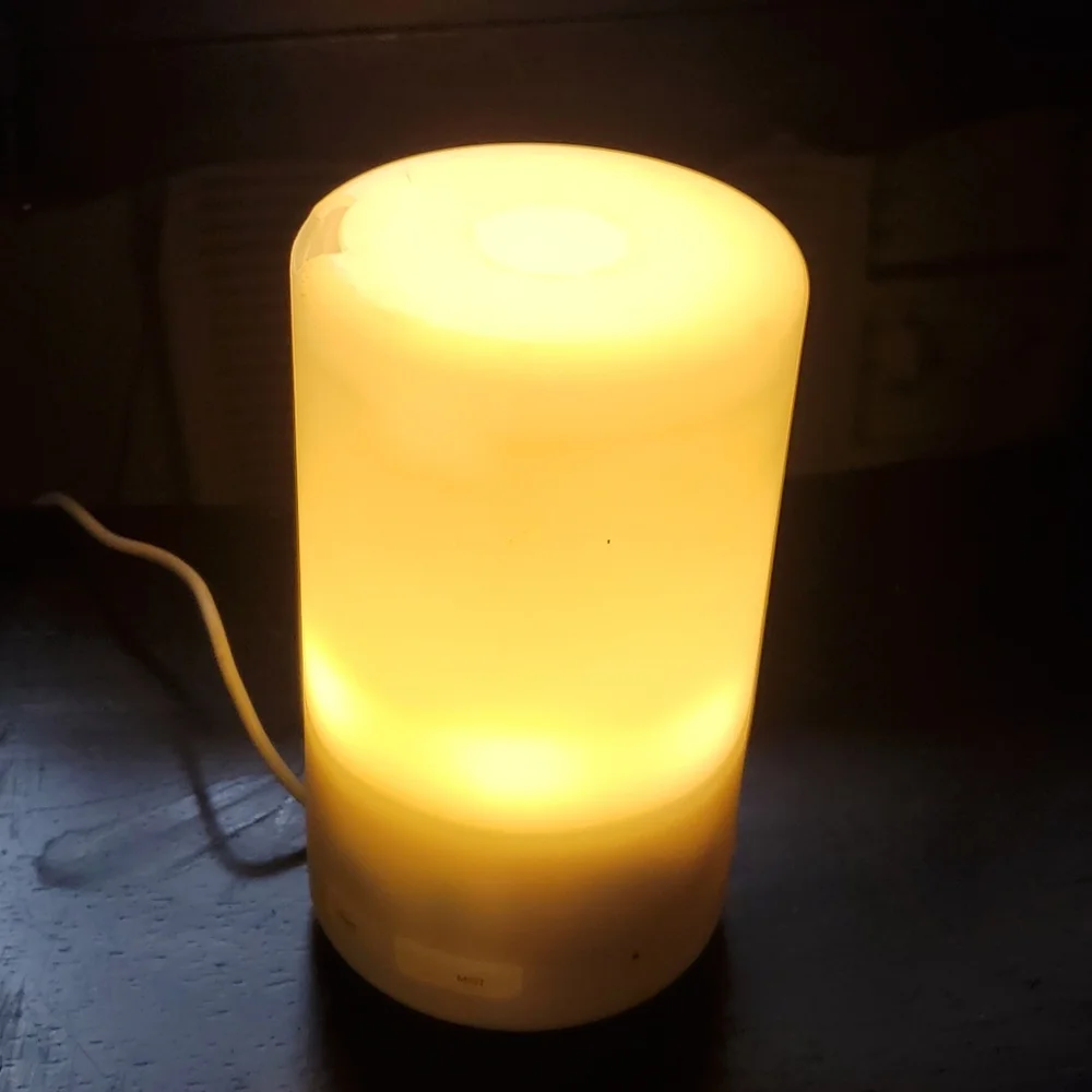 Muji ultrasonic aroma diffuser LED light